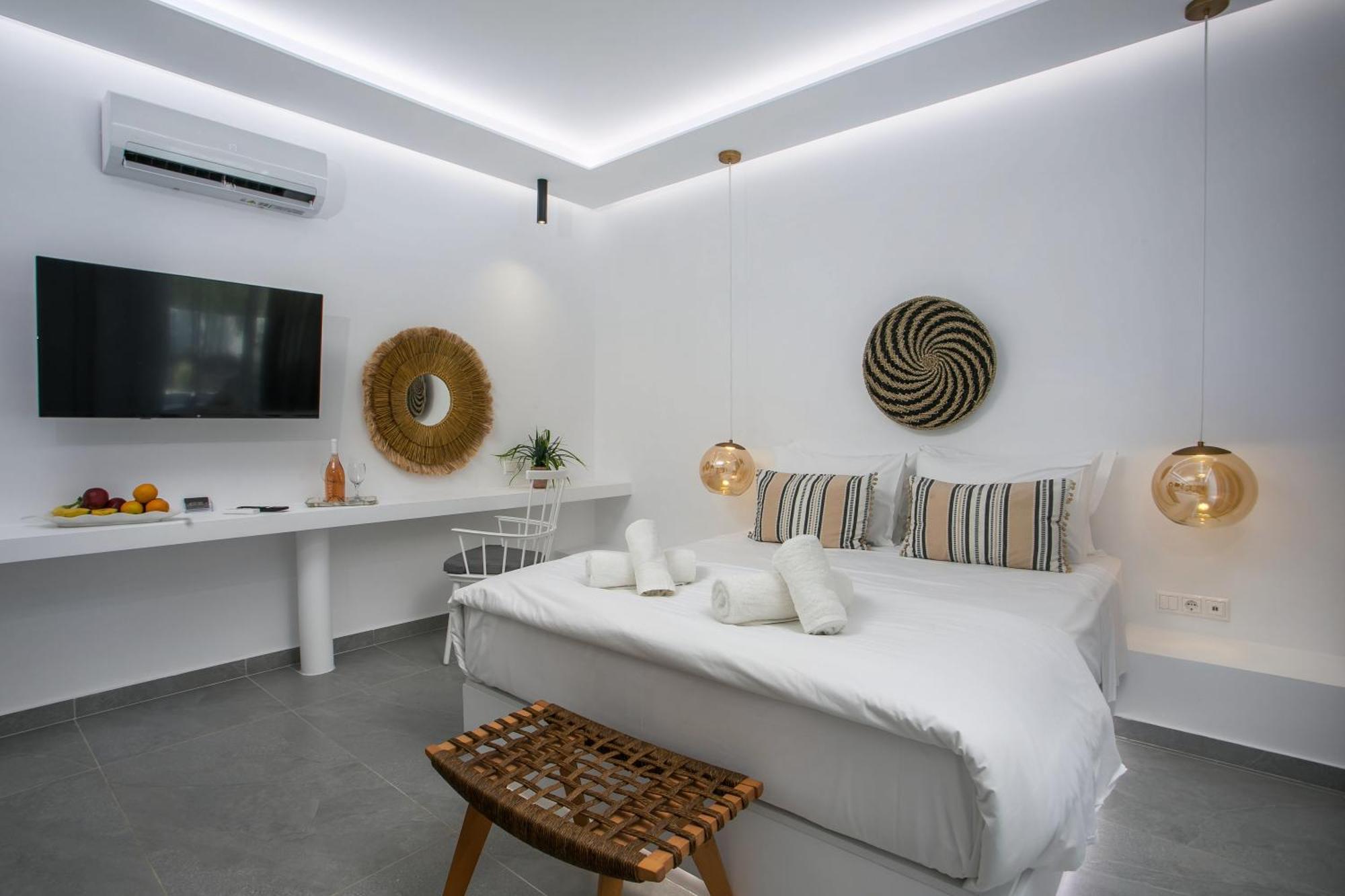 Calma Luxury Studios & Suites Faliraki Eksteriør billede