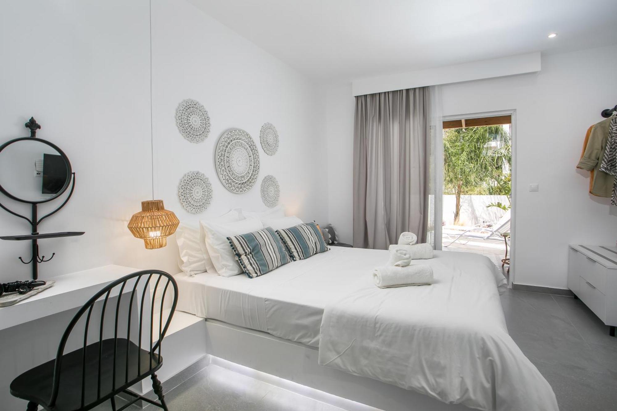 Calma Luxury Studios & Suites Faliraki Eksteriør billede