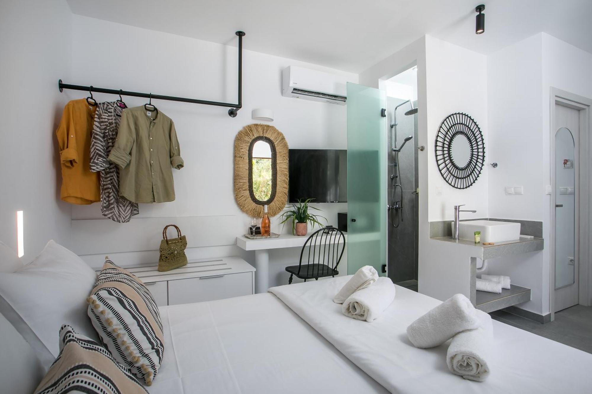 Calma Luxury Studios & Suites Faliraki Eksteriør billede