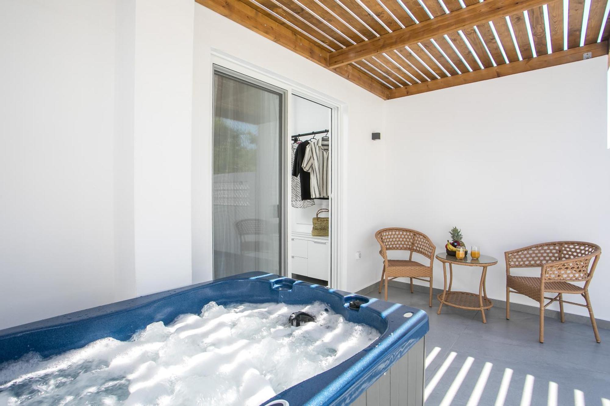 Calma Luxury Studios & Suites Faliraki Eksteriør billede